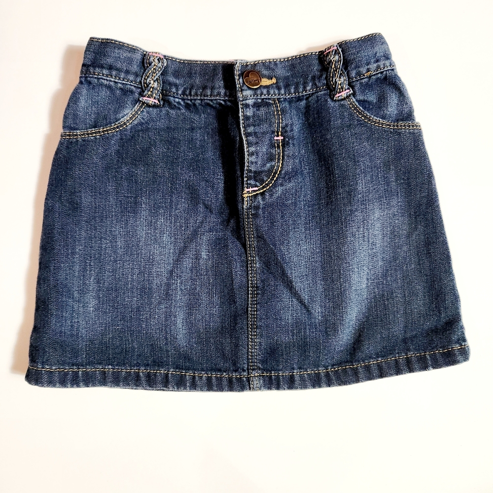 Old NAVY Stylish Denim Mini Skirt Size: 5T